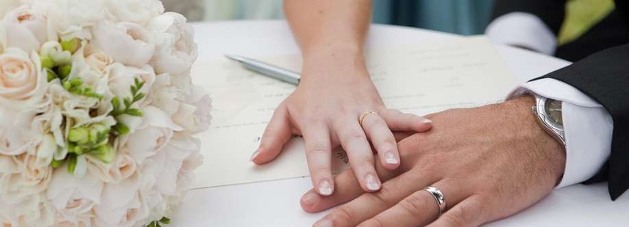 فرص زواج للمطلقين Cover Image